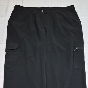Chico's Zenergy Black Cargo Capris Sz 3 (xl- 16/18)